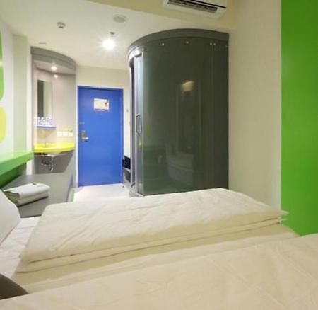 Pop! Hotel Tebet Jakarta Bilik gambar