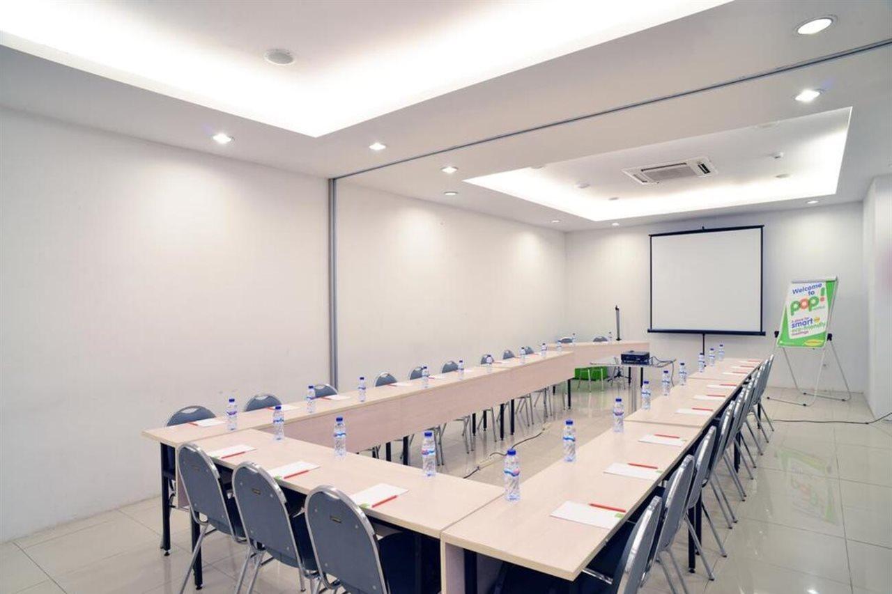 Pop! Hotel Tebet Jakarta Luaran gambar