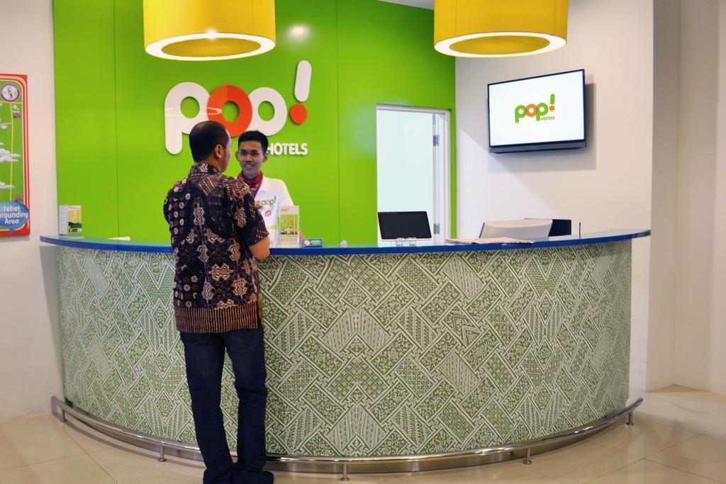 Pop! Hotel Tebet Jakarta Luaran gambar